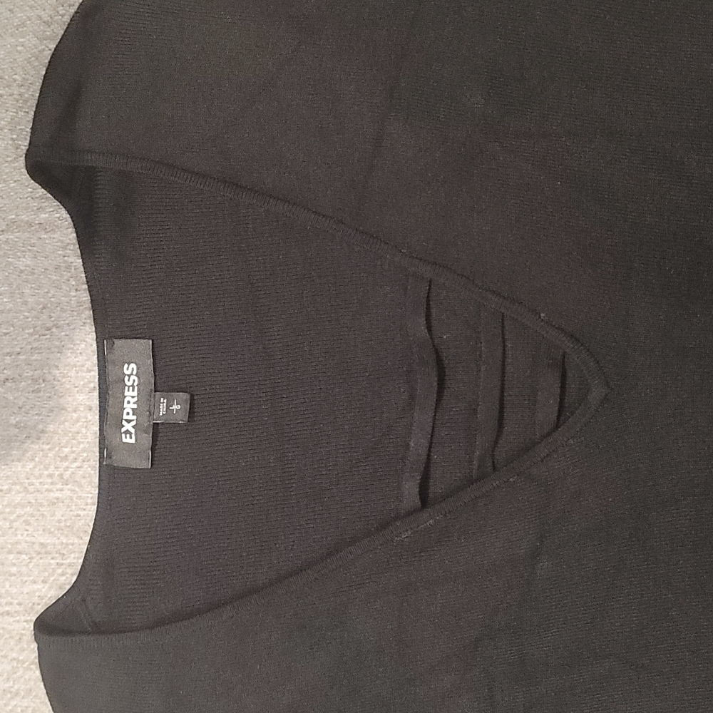 Express Rib V-neck Sweater - Picture 2 of 5